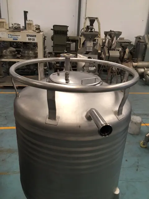 Cuve en acier inoxydable d'occasion 800 litres_50 - référence : c3449_2