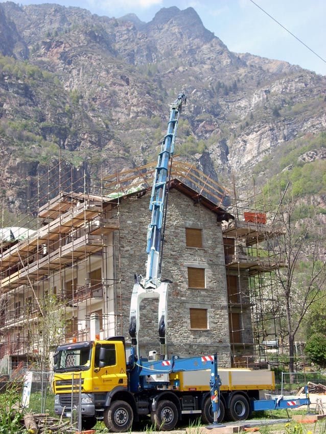 Série 87000 E ASC PLUS - E8F185 - Grue auxiliaire Cormach - Pression 310 bar - Moment statique max 87000 daN/m_2