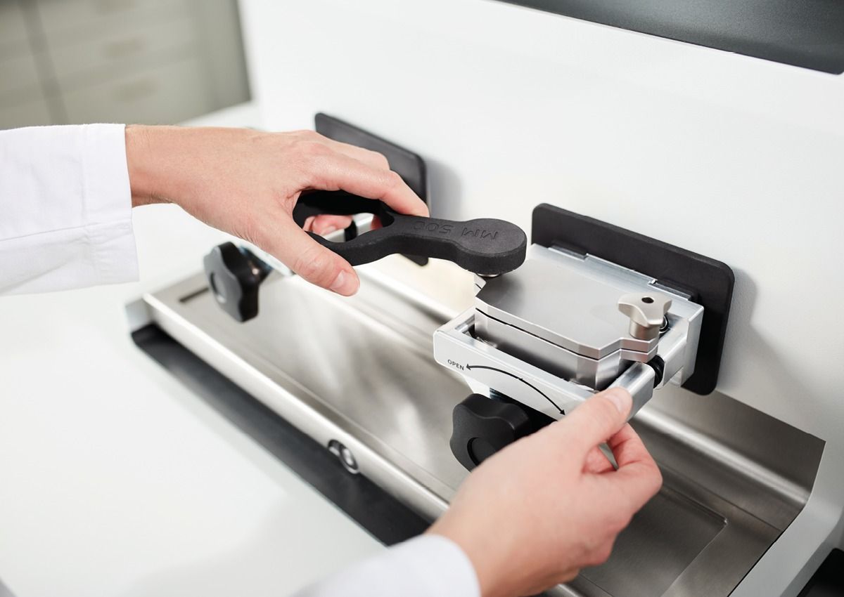 Bols de broyage vissables du MM 500 nano pour broyage humide et cryogénique