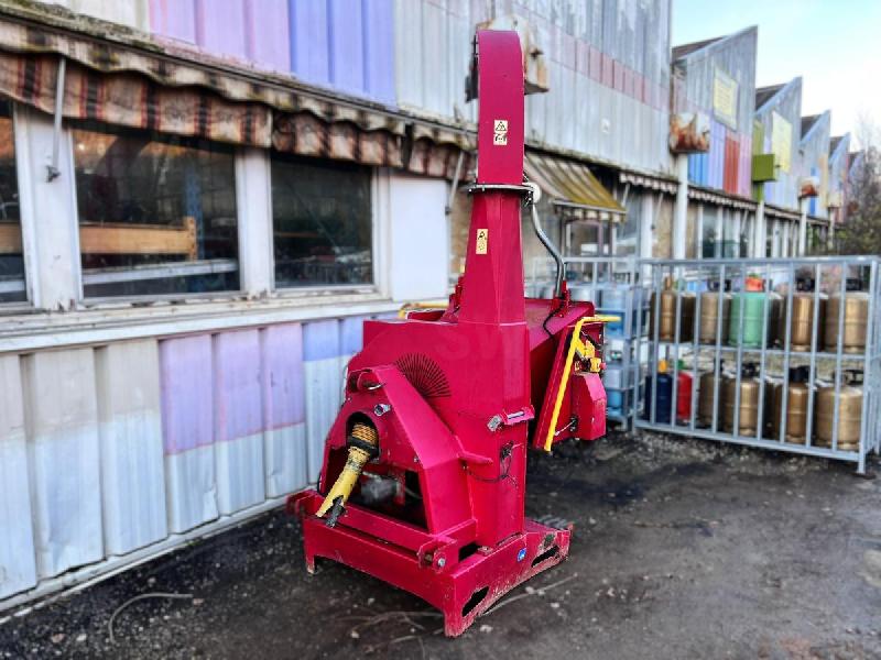 FSI TP250PTO Broyeur à branche arrière tracteur (NET DE TVA)_2