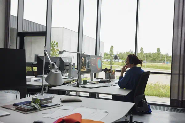 Micro-casque Poly Savi 8420 Office stéréo DECT 1 880-1 900 MHz certifié Microsoft Teams_2