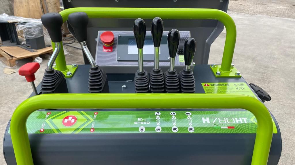 Brouette motorisée à chenilles avec capacité de 700 tonnes