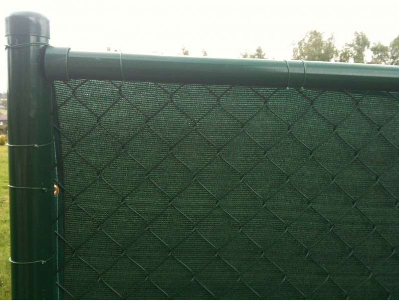 Bâche occultante verte pour protéger des regards indiscrets