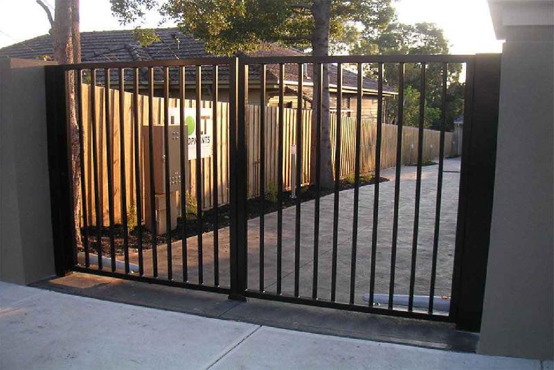 Portail battant barreaudage carré - 4000 / 2500_2