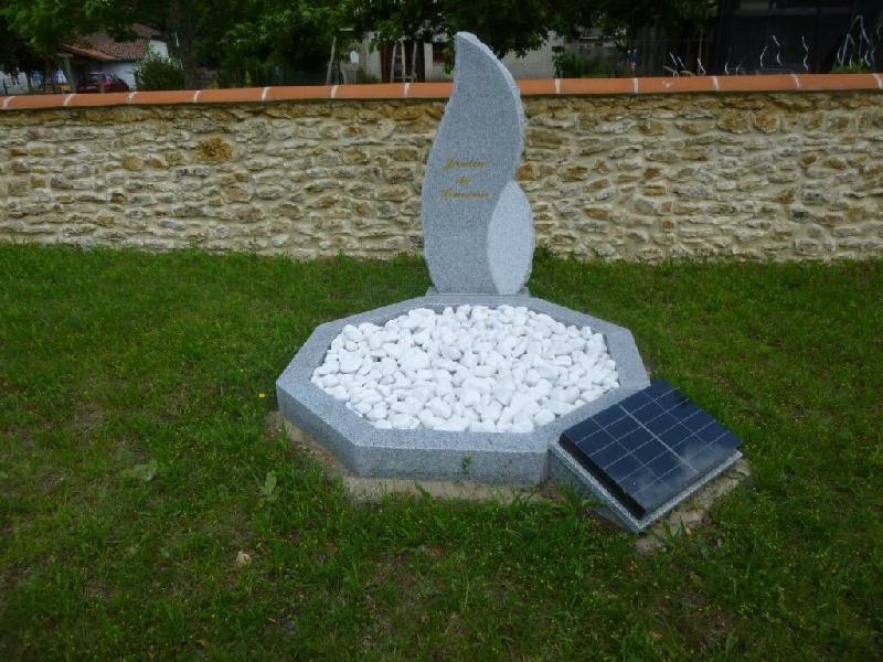 Supports de Marquage pour Livre du Souvenir en Granit pour Petites Communes_2