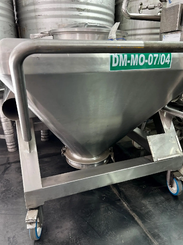 Cuve en acier inoxydable 410 litres d'occasion - référence : c7783_2