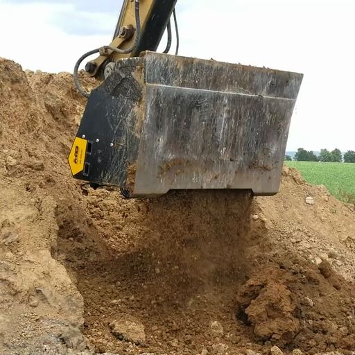 Godet cribleur broyeur MB-HDS323 - système innovant pour changement de rotors_2