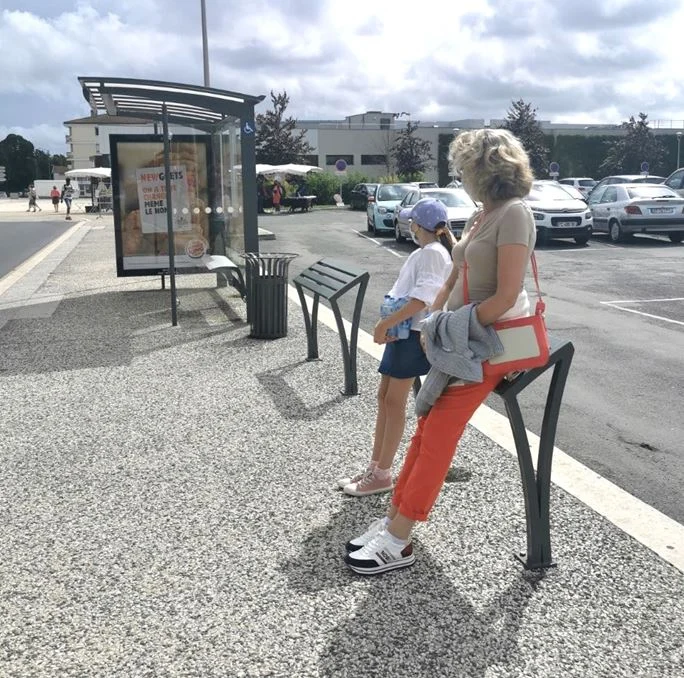 Assis debout atlantide_2