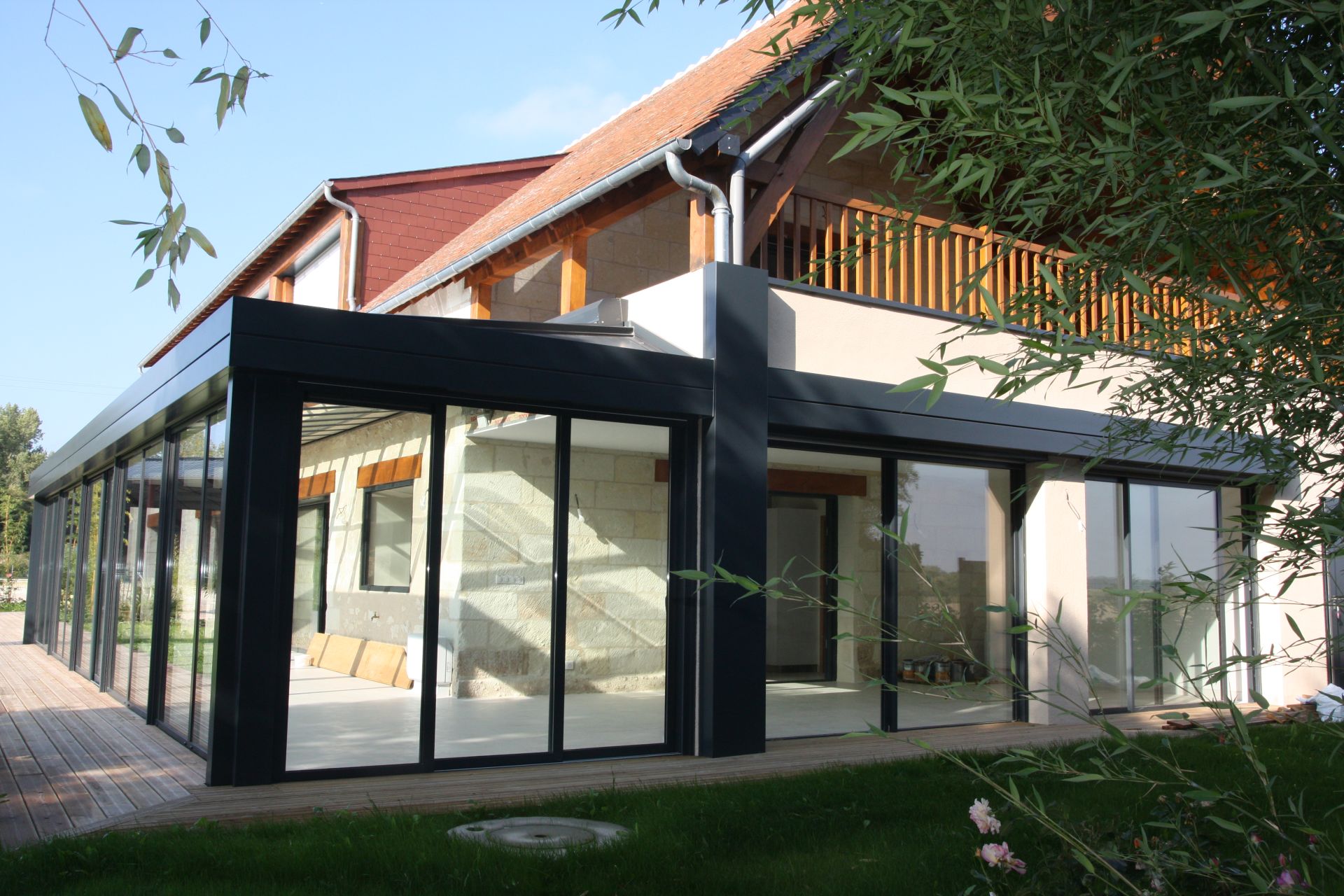 Véranda aluminium sur-mesure pour les professionnels - GRI Fabricant_2