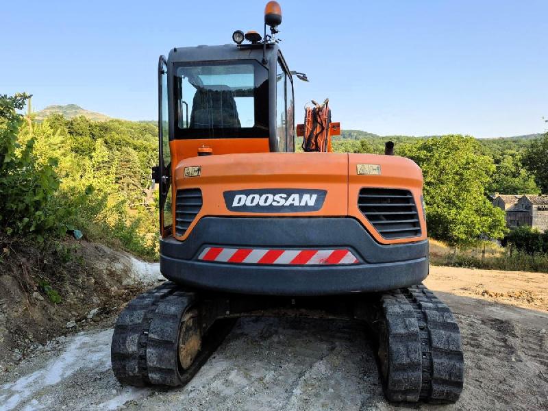 DOOSAN dx85r-3 pelle a chenilles 8,5t_2