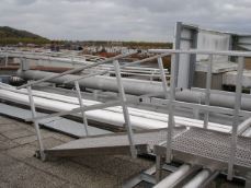 Rampe modulable en aluminium avec paliers et options de garde-corps - Inclinaison de 0 à 20°_2