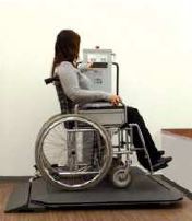 Elévateur PMR pour une meilleure accessibilité aux guichets et aux distributeurs automatiques - MINI MOUV_2