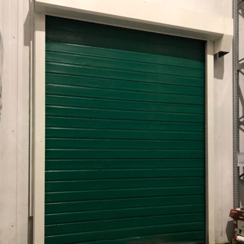 Porte rapide industrielle ZipGO Cold - technologie verticale, grande résistance thermique pour basses températures_2