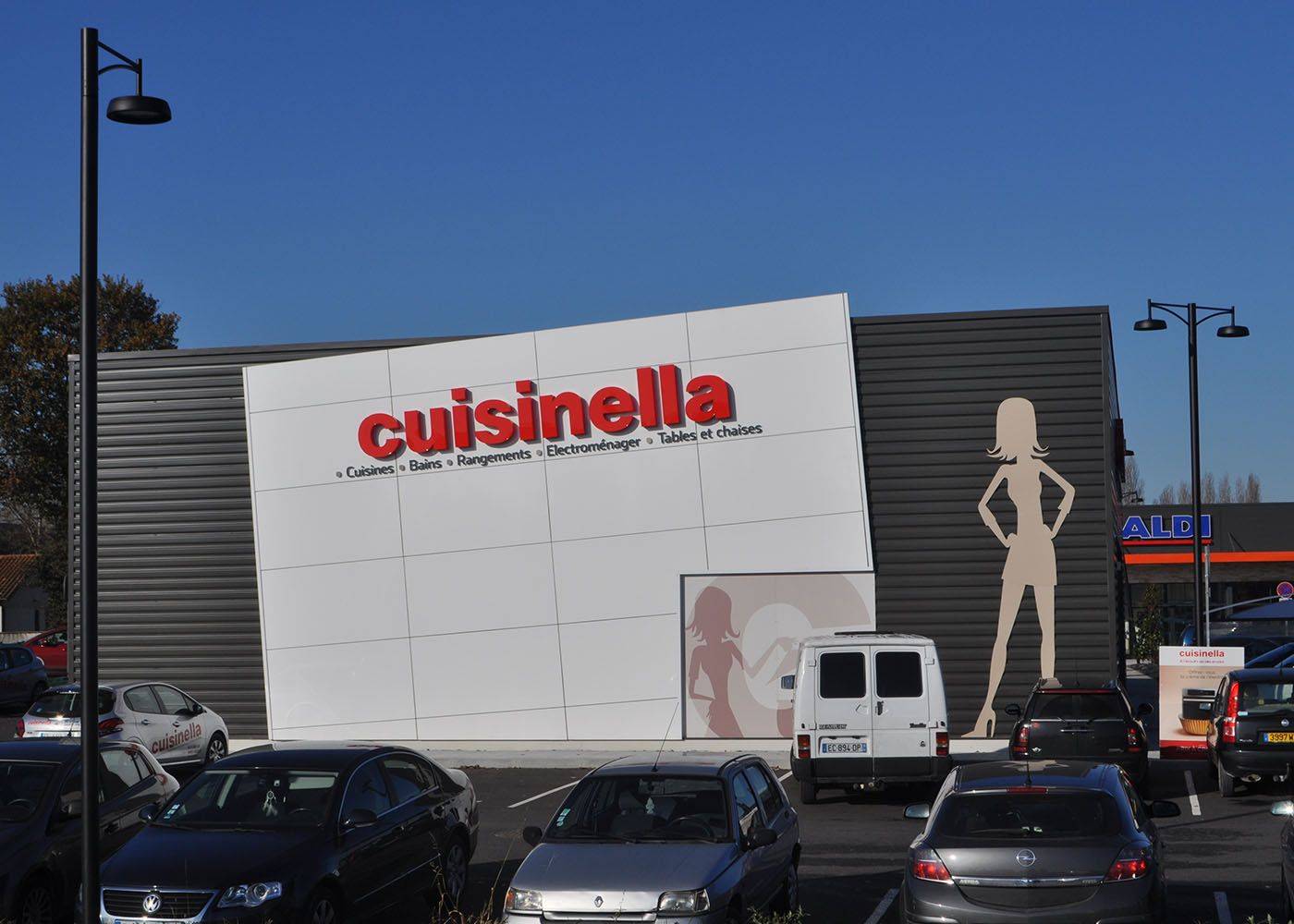 Console pour mât - Essentials IRDEC80 en acier galvanisé - coloris noir texturé RAL 9005_2