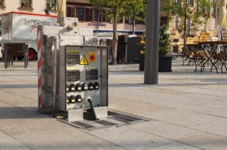 Borne de distribution d'énergie escamotable - LANGMATZ EK800 - configuration sur-mesure_2