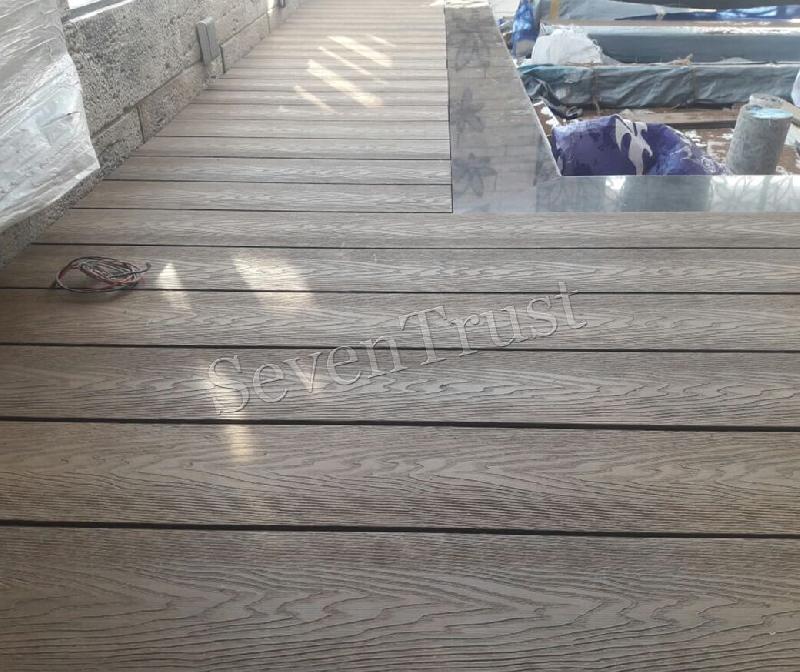 Terrasses gaufrées 3D - Seven Trust - aspect bois traditionnel, durabilité accrue_2