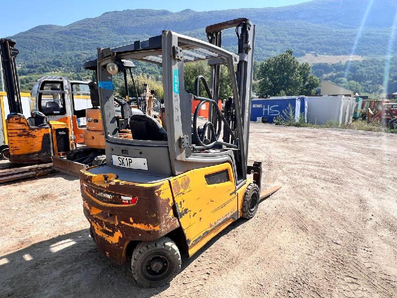 Jungheinrich EFG318 400ZZ Chariot élévateur électrique 1,8T_2