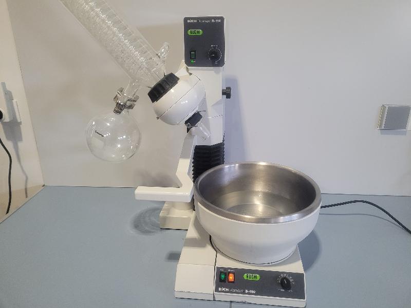 Rotavapor BUCHI R-124 avec bain-marie B-480_2