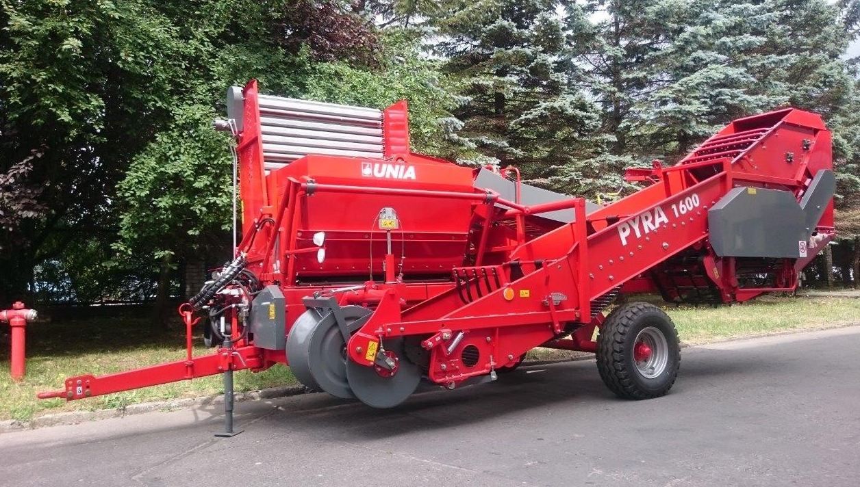 Arracheuse-chargeuse pour la récolte des pommes de terre et des légumes pyra 1600 - unia - largeur de travail 0.75 m - rendement 0.16 ha/h_2
