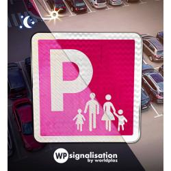 Panneau de signalisation parking famille nombreuse - WP Signalisation - ultra-résistant et écoresponsable_2