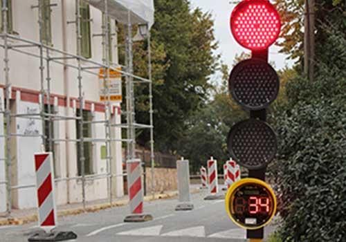 Feux de chantier par 3 - Affichage à 40m - Programmation infrarouge - Autonomie 3 semaines_2