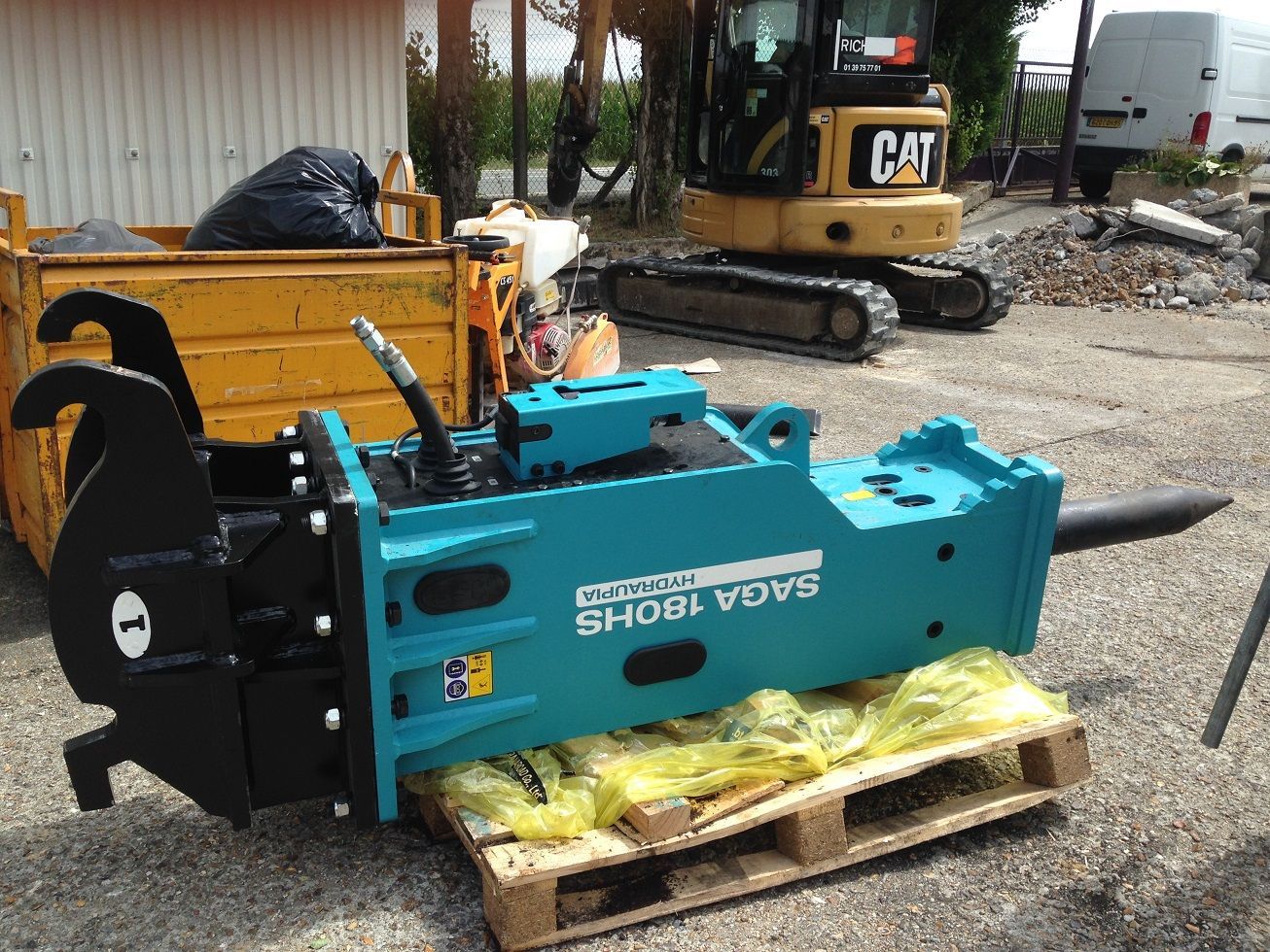 Brise-roches MSB Saga 120, outil fiable pour engins de chantier
