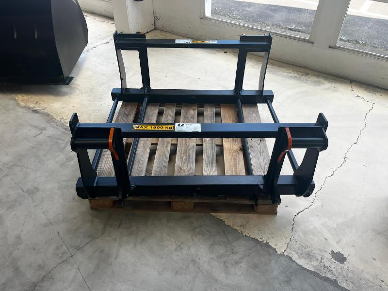Chargeuse Schäffer 2032 - Compacte et ultra polyvalente, moteur Kubota 22 kW, 2020, 322 heures_2