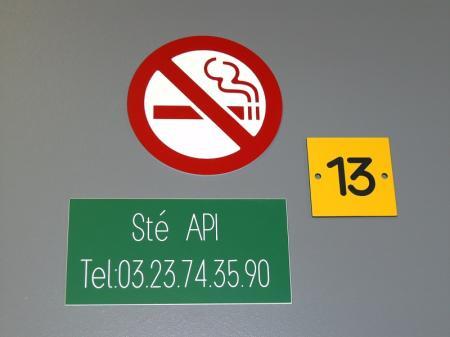 Plaque de repérage en plastique sur mesure - gravure à la fraise ou laser - SIGNAPLEX_2