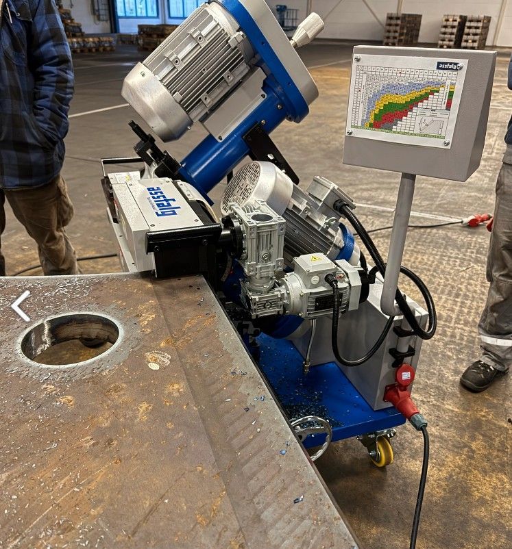 Chanfreineuse industrielle A340 - Fraisage précis des chants supérieurs et inférieurs - Réglage angulaire 0° à 90° et  0° à -45°_2