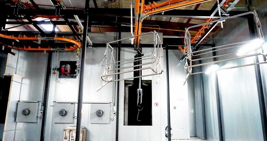 Système Power & Free T1 avec rails supérieur et inférieur pour chariots porteurs