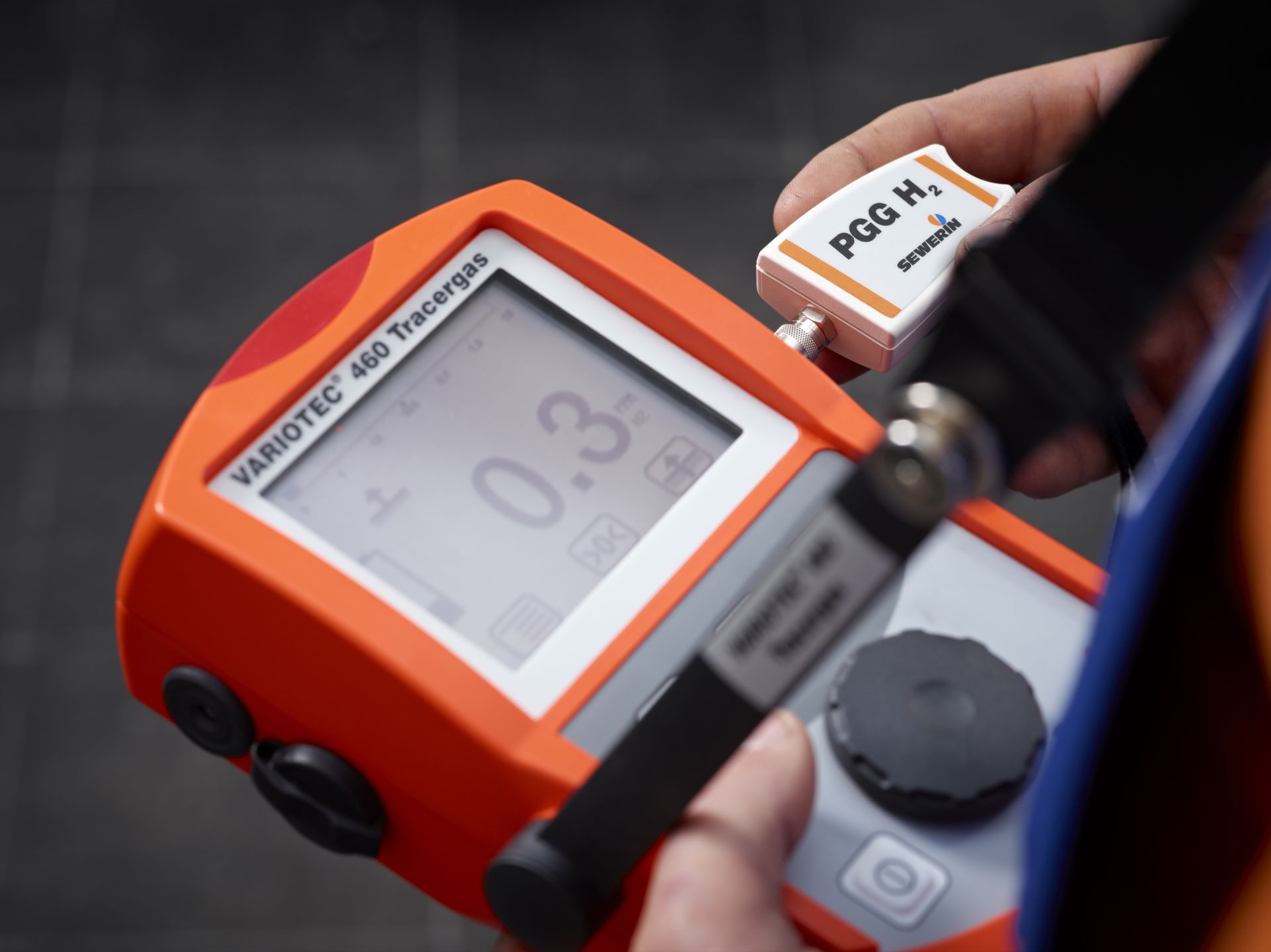 Detecteur de fuites par gaz traceur pour localiser avec précision les fuites sur les conduites enterrées - Variotec 460_2