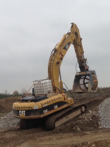 Godet cribleur Hartl Crusher - Économique et fiable - Modèles HBS 800 à 2000_2