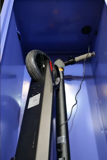 Casier intérieur sécurisé et borne de recharge pour trottinettes électriques - TrotCase_2