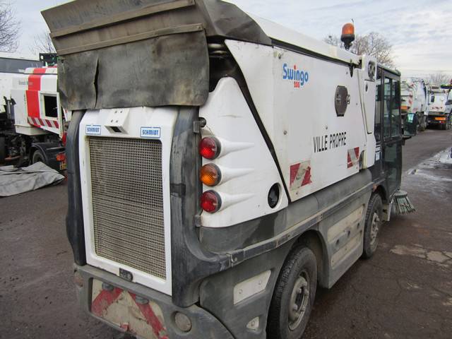 Balayeuse swingo 2m3 référence :  swingopau08_2