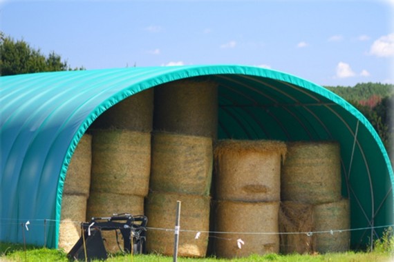Tunnel de stockage / fermé / structure en acier / couverture en pvc / porte / pignon_2