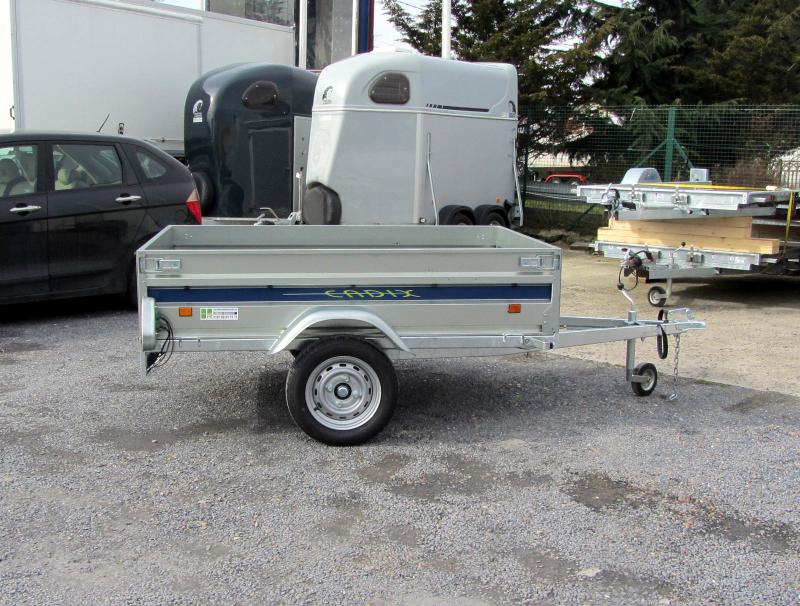 Remorque sans frein à plancher bois pour transport de bagages et bricolages - Lider Cadix 39310 - 750 kg_2