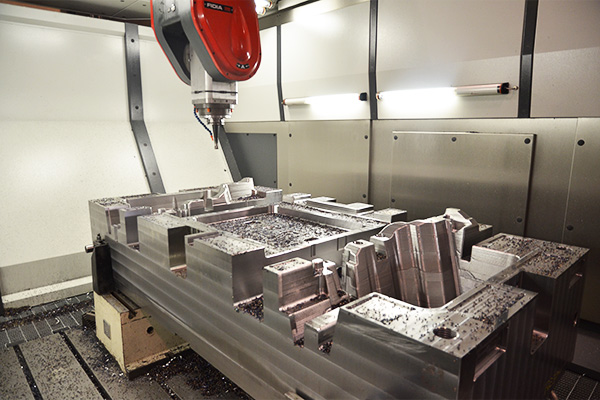 Fraiseuse ugv 5 axes à portique gtf/q fidia_2