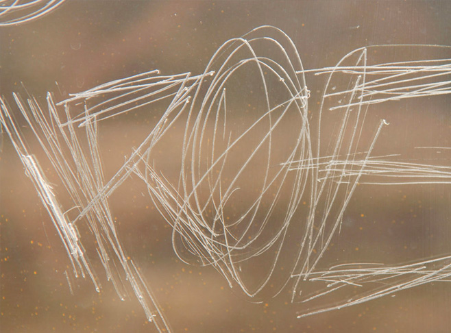 Vitrier Paris Express - Spécialiste de l'effacement des rayures sur verre avec technique innovante_2