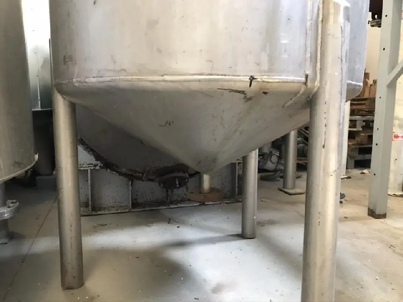 Cuve en acier inoxydable d'occasion 1000 litres_79 - référence : c4413_2