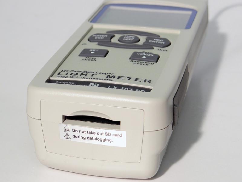 LX107SD | Luxmètre 100 000 Lux avec sonde déportée et emplacement pour carte SD_2