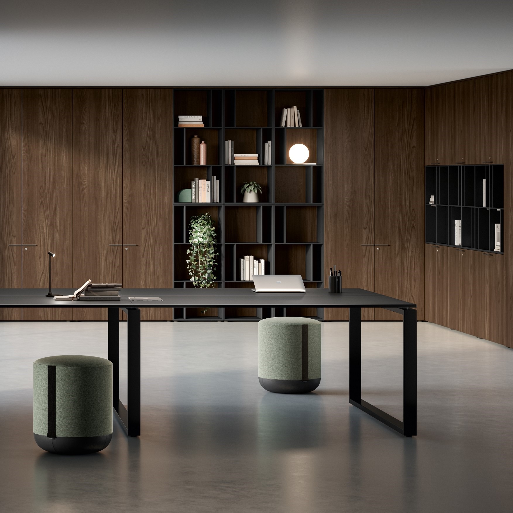 Casier sécurisé et polyvalent pour rangement personnel_2