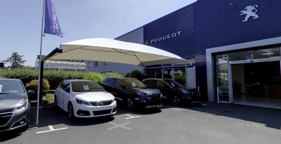 Abris auto avec configuration adaptative, qualité inégalée et montage clé en main - Koman Groupe_2