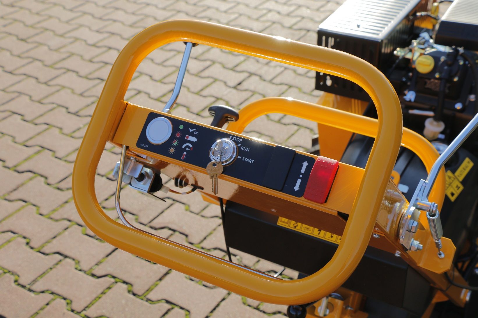 F 460ei - rogneuse de souches - laski - poids 230 kg_2