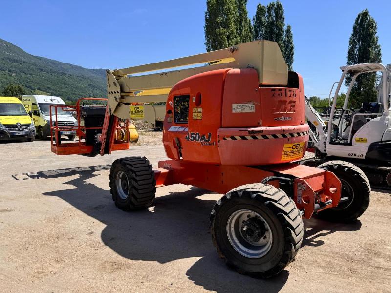 JLG 450AJ Nacelle automotrice 15m_2