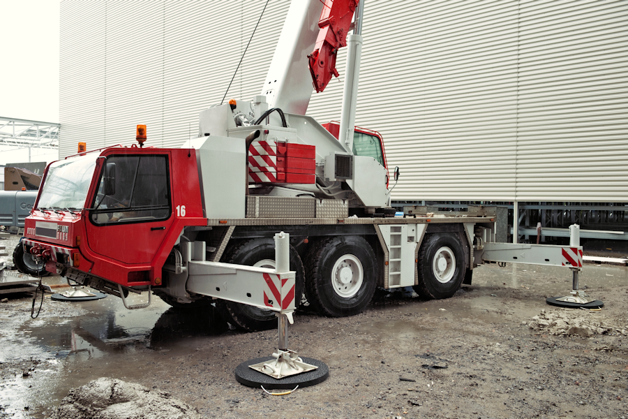 Plaque de calage en polyéthylène pour grues et bennes