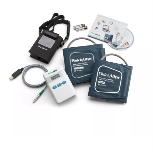 Moniteur ambulatoire de la tension artérielle abpm 7100 pour une surveillance 24 heures sur 24 grâce à un moniteur léger, compact et silencieux - welch allyn_2