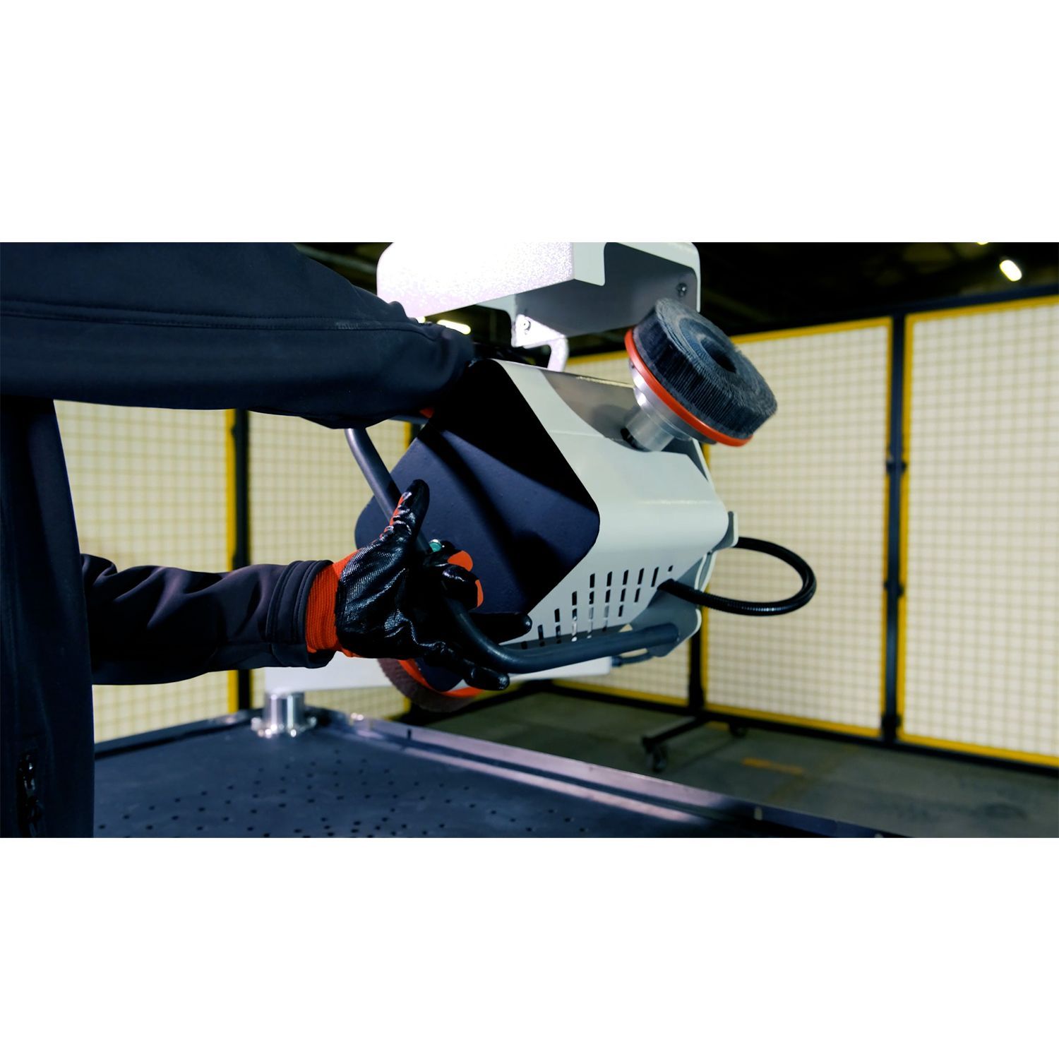 Ébavureuse manuelle M1 SURFACER - facile à utiliser, pour ponçage, ébavurage, polissage et plus_2