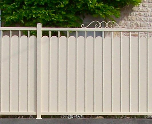 Tiguidit - clôture en aluminium ajourée / festonnée - RD Productions avec volutes torsadées_2