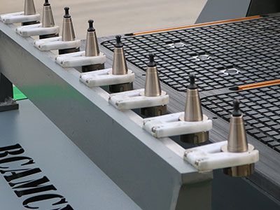 Fraiseuse CNC - Série 4 axes_3