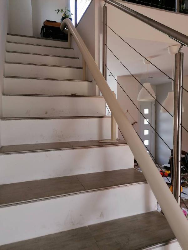 Installation sur mesure d'un fauteuil monte-escaliers Handicare Monorail Rembrandt - Asaaccessibilite à Sisteron (04)_2